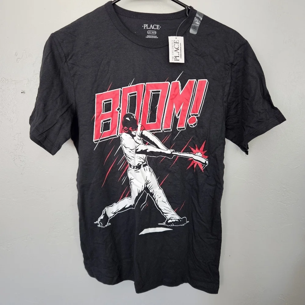 The Children's Place NWT Boys Large 10/12 Charcoal Grey Red 'Boom!' Baseball Tee